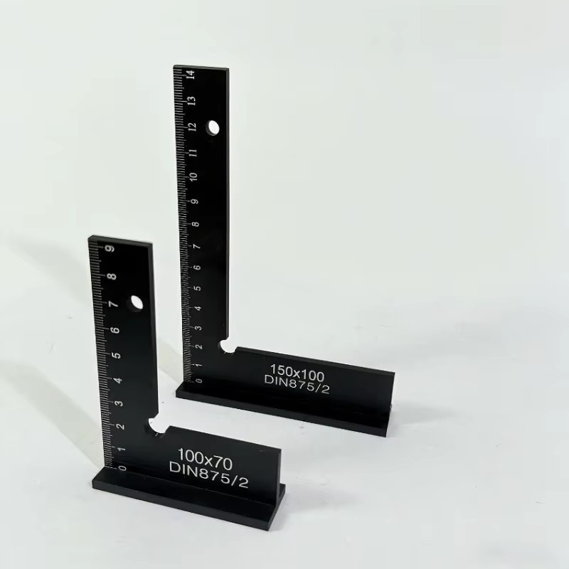Rechtwinkliges Flachwinkellineal aus Aluminium-Legierung mit Messband in Schwarz - Bild 2