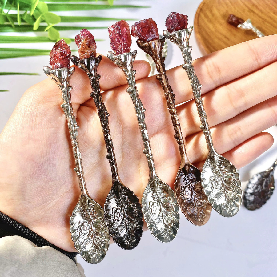 Granat-Löffel aus roten Naturkristallen und Metall für DIY-Mosaikkunst und Handwerk - Bild 3