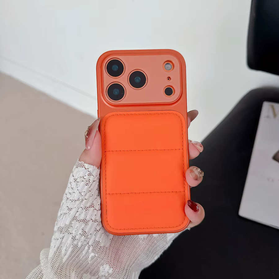 Stoßfeste Daunenjacken-Airbag-Schutzhülle für Apple iPhone 17 Air 16 15 14 13 Pro Max in Weiß und Orange - Bild 1
