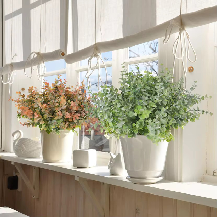 TTCY Künstlicher Eukalyptus Zweig aus Kunststoff in Grün für Dekoration in Vase, Hochzeit und Zuhause - Bild 2