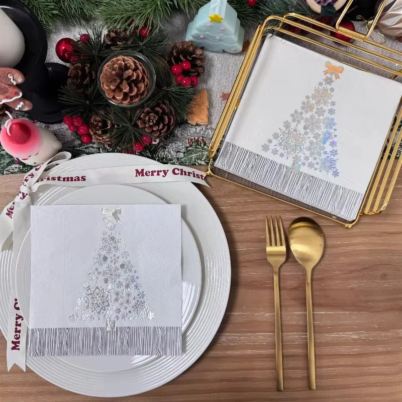 GUANYAO Weihnachts Servietten mit Tannenbaum-Motiv, 16 Stück, Weiß, B/B: 33 x 33 cm, Einweg Decoupage Papier - Bild 3