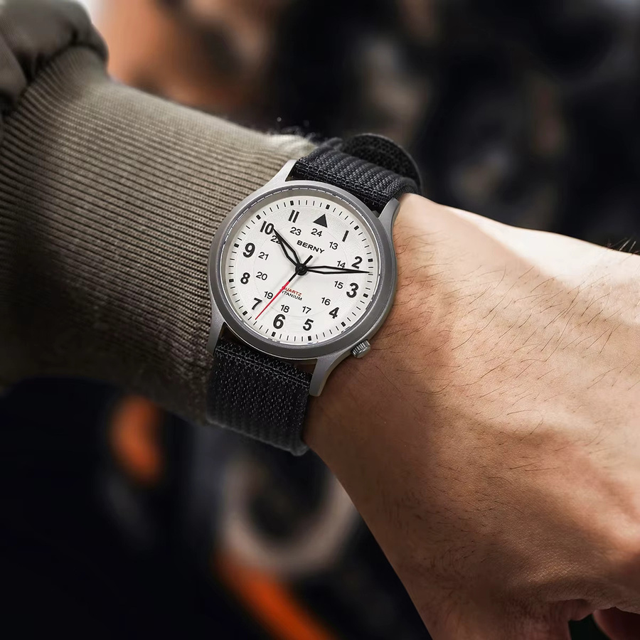 BERNY Armbanduhr Titan, Quarz, Textil/NATO, Herren, 5 ATM - Bild 6