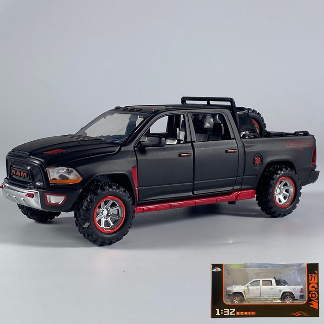 Linyi toy car Dodge Ram Pickup Truck, Diecast Modell, 1:32, Metall, mit Licht und Sound, ab 18 Jahren - Bild 1
