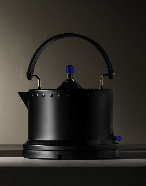 Wasserkocher Bodum OTTONI in Schwarz aus Edelstahl, Kunststoff und Silikon - Bild 1