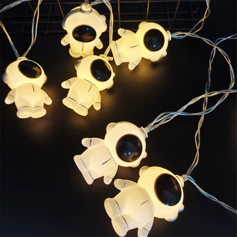 Astronaut LED Lichterkette mit 40 LEDs in Warmweiß, 6 m Länge, USB- und Batteriebetrieben für Party, Hochzeit und Dekoration - Bild 4