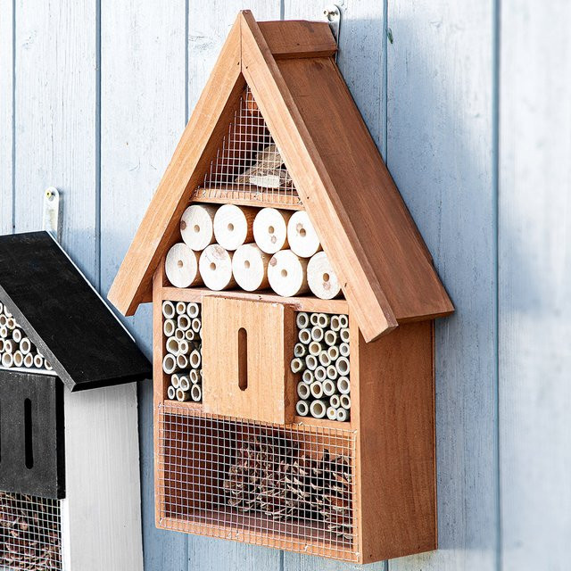 Insektenhotel in Braun, B/T/H: 29,7 x 9 x 42 cm - Bild 1