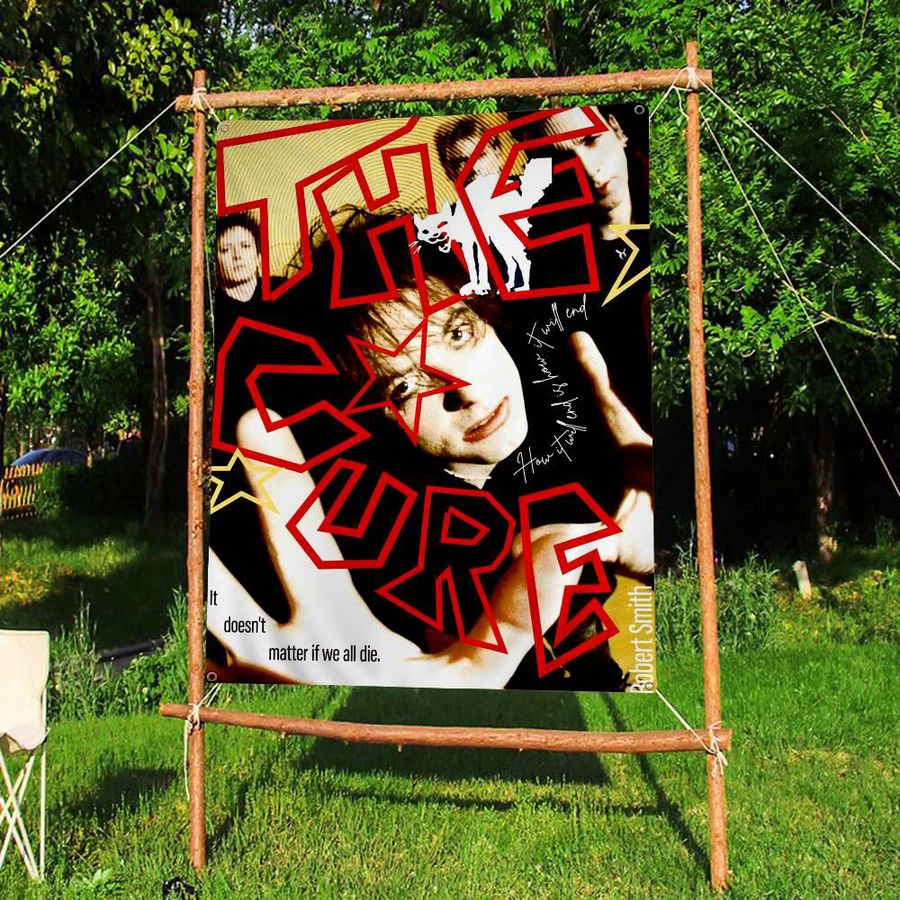 MINISO Wandbehang Rock Band THE C-CURE Cartoon Flagge Science Fiction Wanddeko - Bild 3