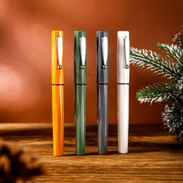 Platinum Meteor Füllfederhalter Winter Limited Edition in Orange aus Resin - Bild 1