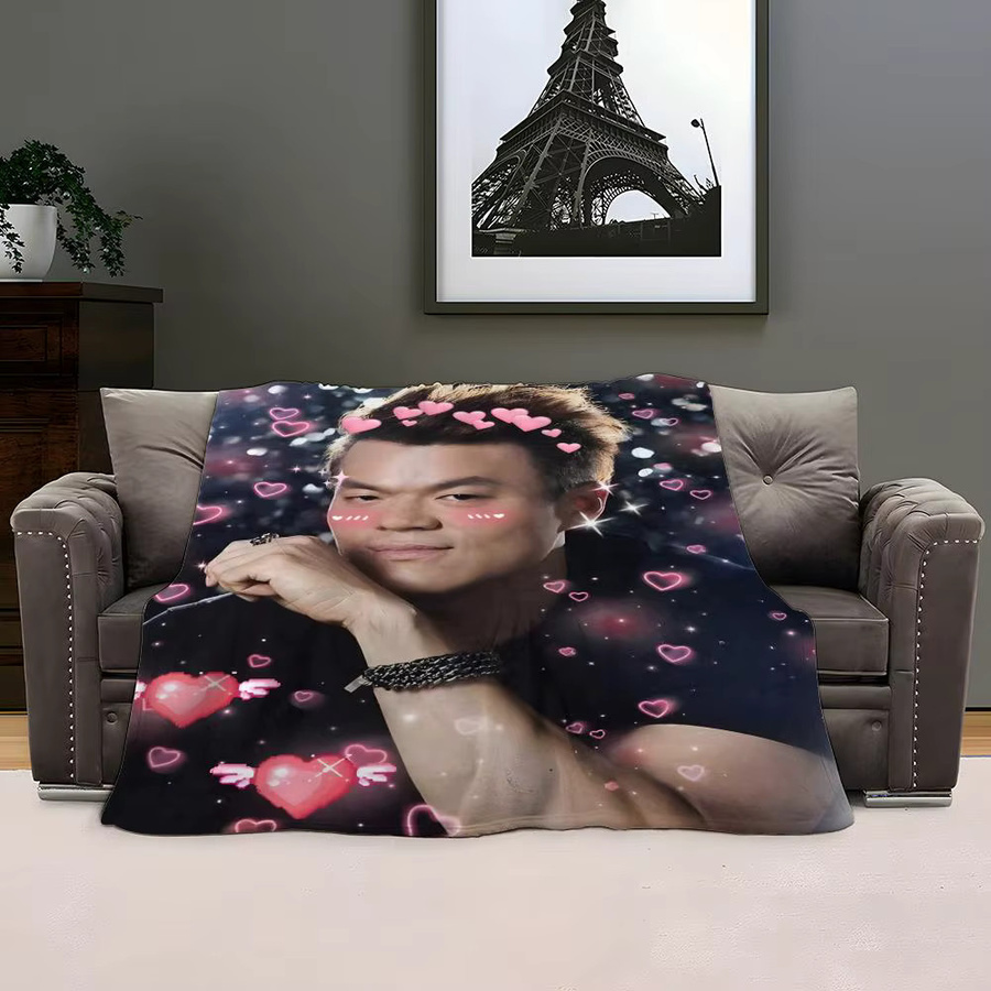 JYP Memesees Überwurfdecke aus weichem Korallenfleece in Schwarz mit Ornament-Design, 310 g/m2 - Bild 3