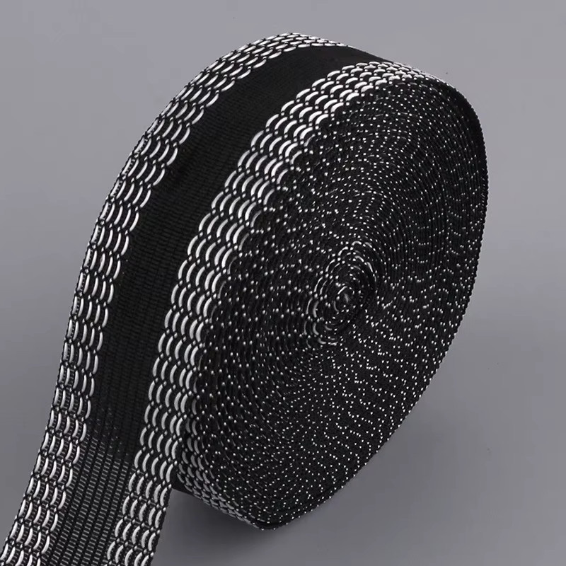 Selbstklebendes Klebeband für Hosensäume in Weiß zur schnellen Reparatur ohne Nähen - Bild 5