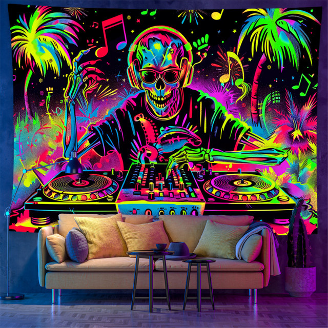 VIKAMA Fluoreszierender Wandteppich mit DJ-Skelett-Motiv und psychedelischer Palme, Mehrfarbig, B/H: 60 x 40 cm - Bild 1