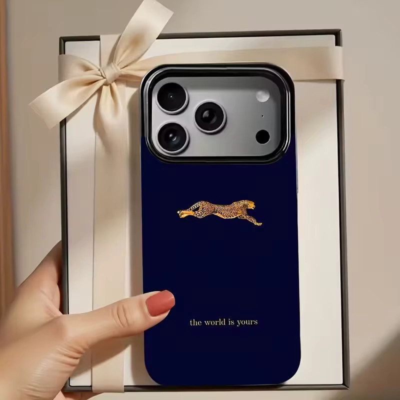 Tiefblaue Handyhülle mit Leopardenmuster aus Soft TPU für Apple iPhone Modelle - Bild 5
