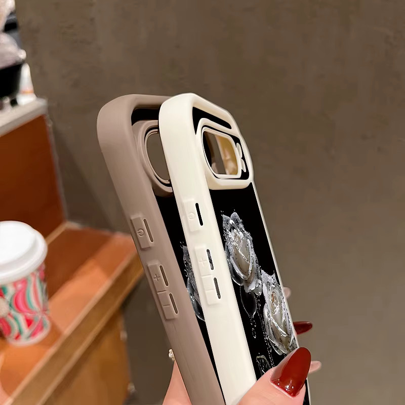 Stoßfeste TPU Schutzhülle mit Rosenblumen-Muster für Google Pixel 9 in Schwarz - Bild 2