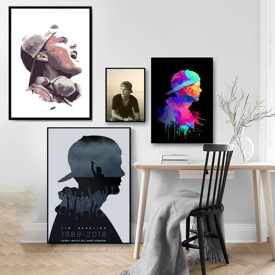 Retro A-Avicii DJ Poster von 52TOYS in Mehrfarbig als grafische Wandkunst aus Papier - Bild 3