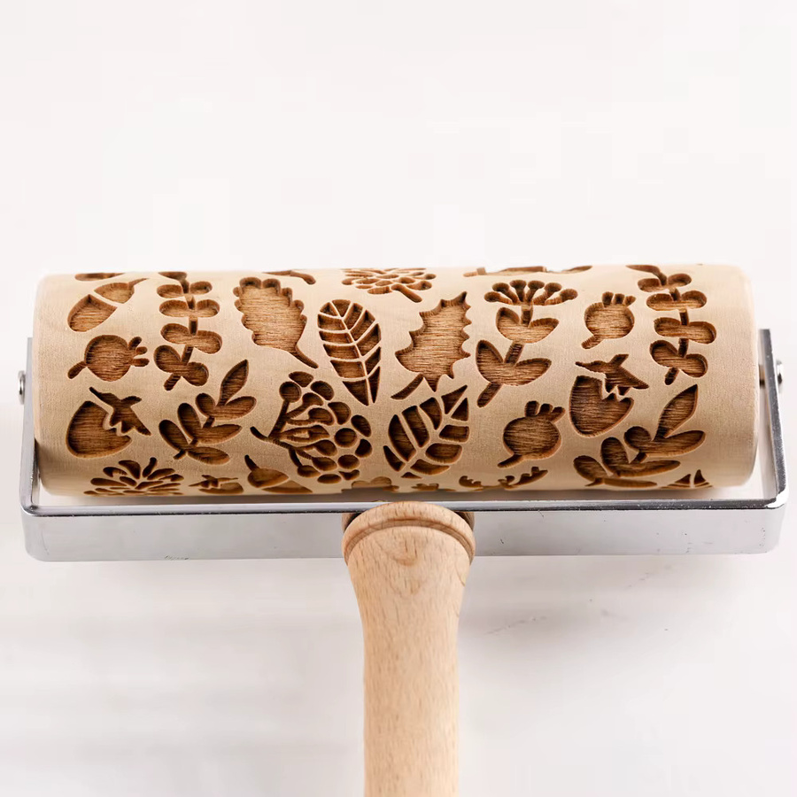 Arjmide Einhand-Teigroller T-Design aus Holz in Braun mit Keks- und Plätzchenpresse für runde Formen und verschiedene Muster - Bild 2