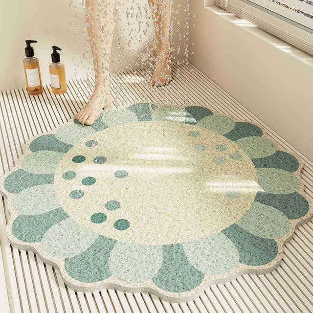 Rutschfeste Badezimmer Matte von Yiran Furniture in Grün mit floralem Design, B/B: 50 x 50 cm - Bild 1