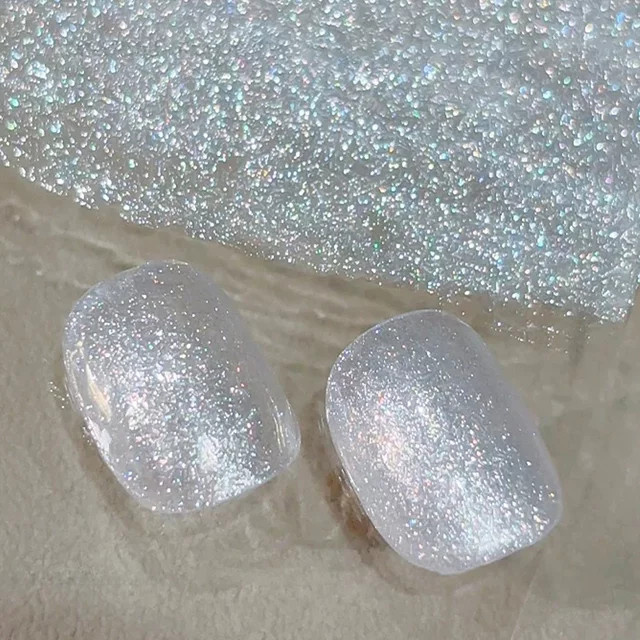 MIANEL GEL Nagellack Coconut Milk, Weißer Glitzer-Gel-Nagellack, 12 ml - Bild 1