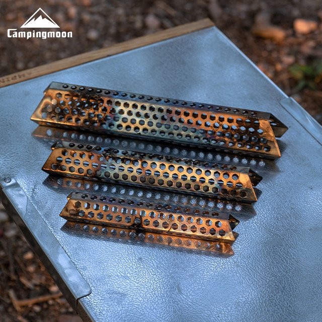 CAMPINGMOON A4-CL Edelstahl Kaminholz-Waben-Hohlbrennhilfe für Camping, Silber - Bild 1