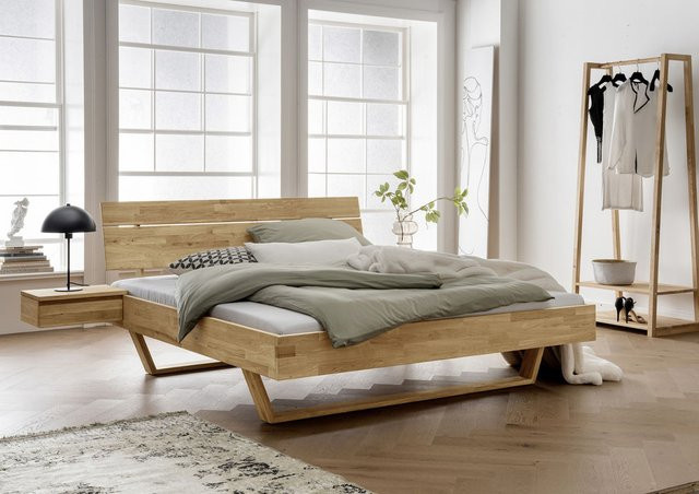 TPT Massivholzbett Dolle aus Wildeiche mit Holzkufen und Kopfteil, Farbe: Braun, B/L/H: 185 x 220 x 92 cm - Bild 1