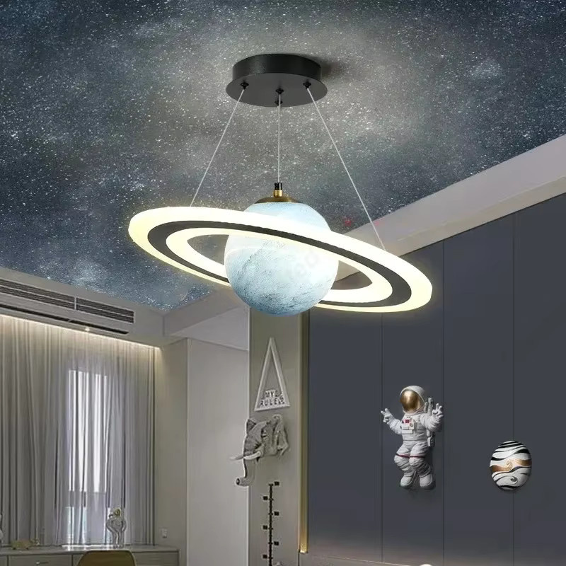 Claeted Glas-Planeten-Pendelleuchte mit RGB-Farbwechsel, moderne Hängelampe für Wohnzimmer, Schlafzimmer, Küche und Kinderzimmer, E27, Multicolor, Höhe: 120 cm, Durchmesser: 45 cm - Bild 3