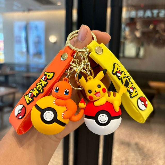 Bandai Pokémon Pokéball Schlüsselanhänger-Set, Pikachu Eevee Glurak Figuren, Bunt / Mehrfarbig - Bild 1