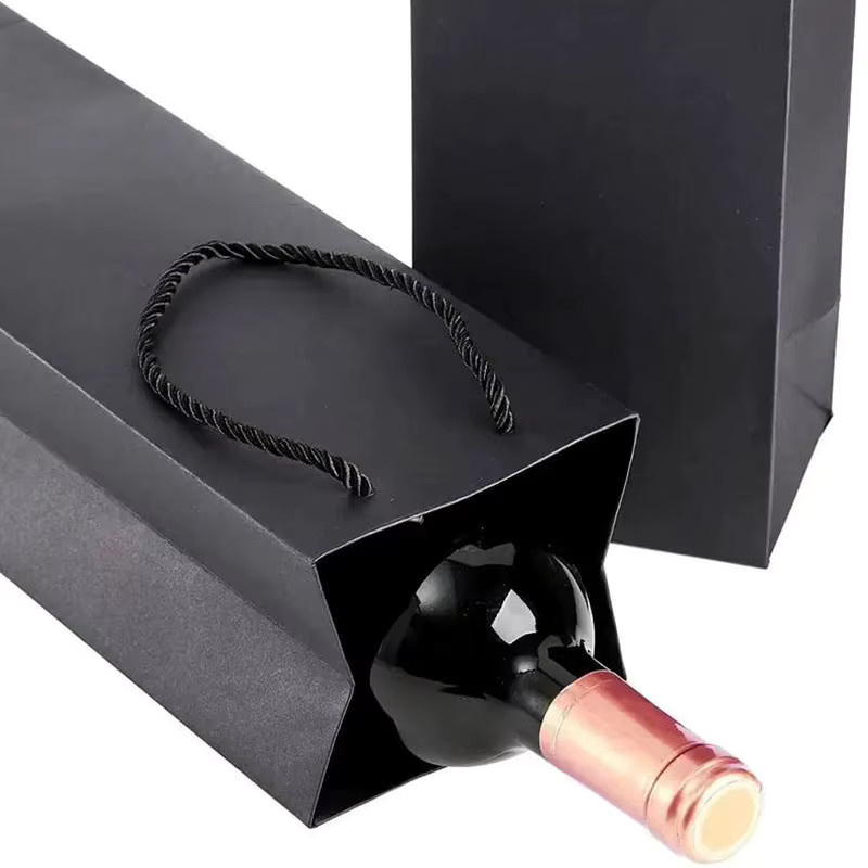 Wiederverwendbare Wein-Geschenktüten aus Papier mit Griff und Kordelzug in Rot - Bild 2