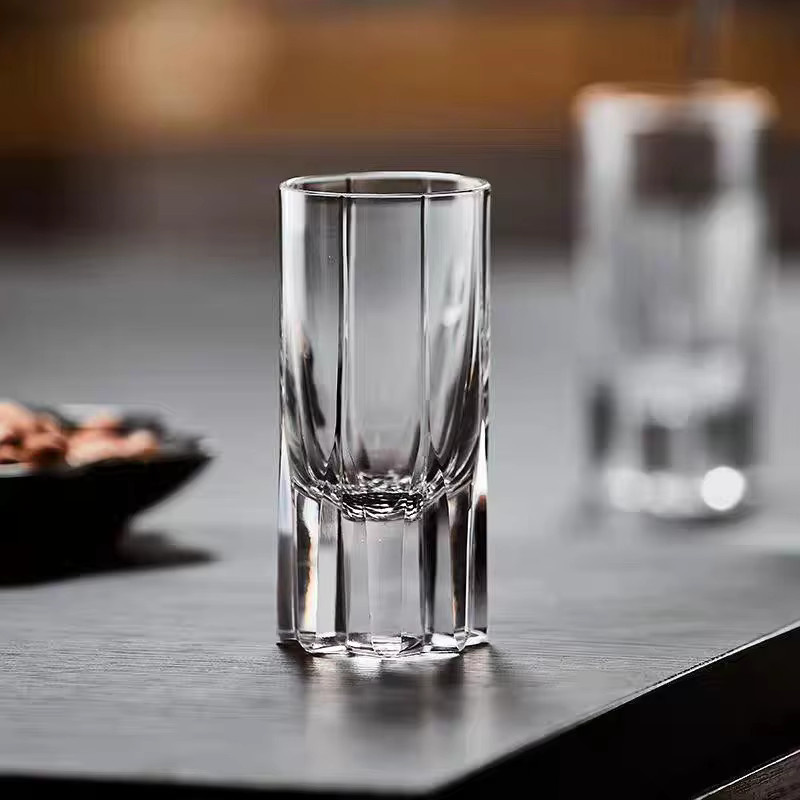 Elegantes Kristall-Schnapsglas für Whisky und Tequila, transparent, 25 ml - Bild 2