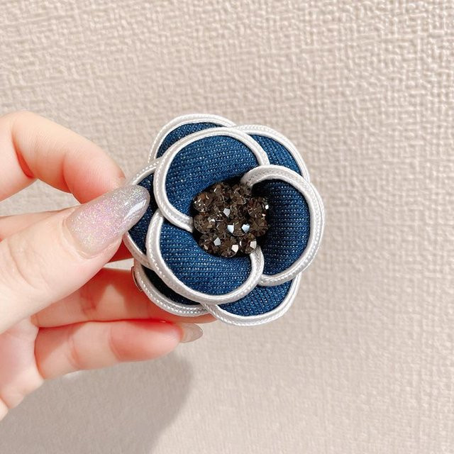 YIRAN Brosche, Kamelienblume, Perle, Kristall, Blau, Damen - Bild 1