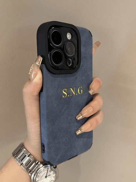 Personalisierte Lammleder Schutzhülle für iPhone 11 bis iPhone 17 Pro Max in Schwarz - Bild 1