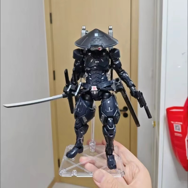 Hasbro G.I. Joe Snake Eyes Super Black Warrior, Actionfigur, ab 14 Jahren - Bild 4