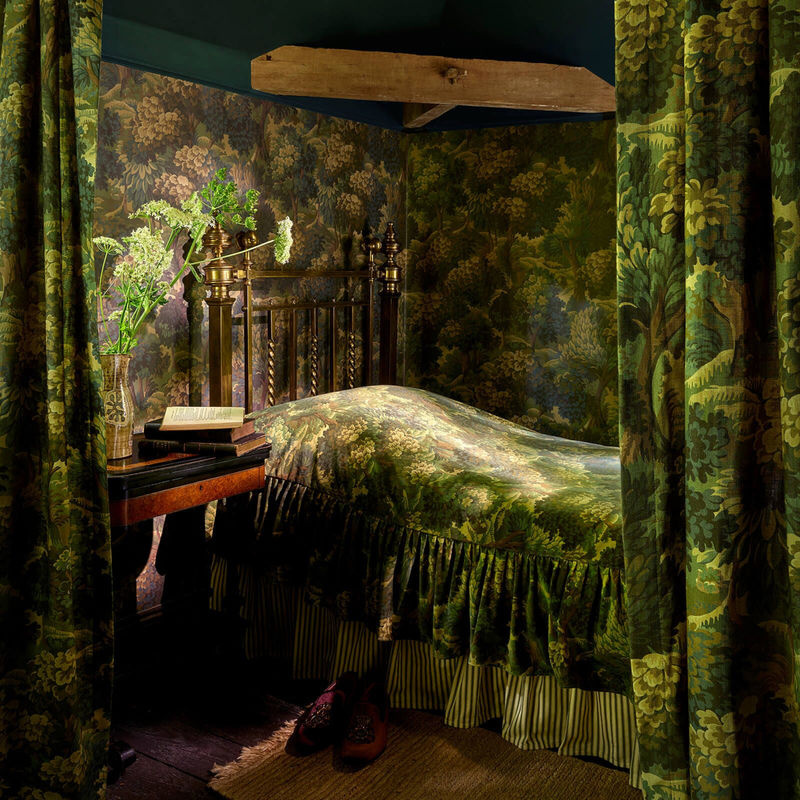 House of Hackney Tapete Nemor in Bronze mit floralem Naturdesign - Bild 2