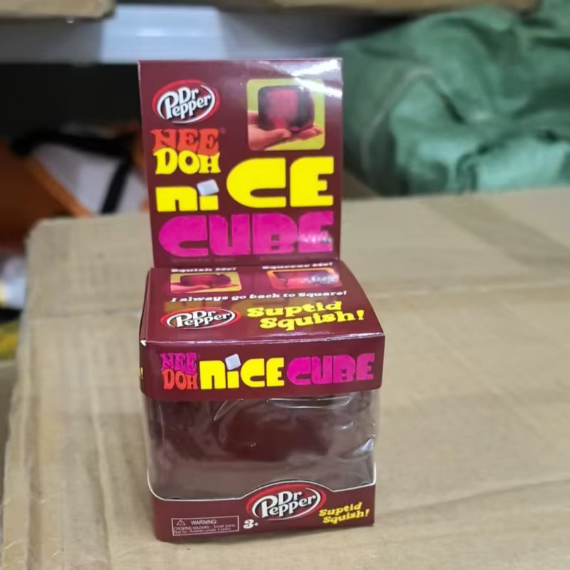 Schylling Needoh Nice Cube, Sensorisches Fidget-Spielzeug, Squishy Squeeze Cube - Bild 2