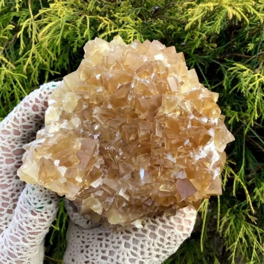 CrystalHola Citrin-Quarz-Cluster mit herzförmiger Calcit-Struktur in Gold - Bild 2