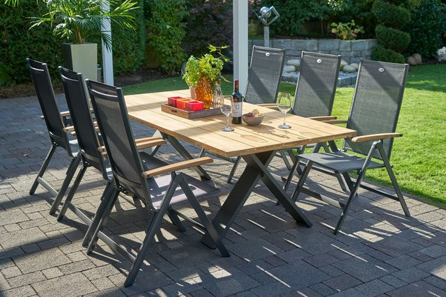 Hartman Xanadu Aruba Garten-Essgruppe aus Aluminium und Teakholz in Anthrazit mit 6 Klappstühlen und Teakarmlehnen, Tisch B: 220 cm, T: 100 cm - Bild 1
