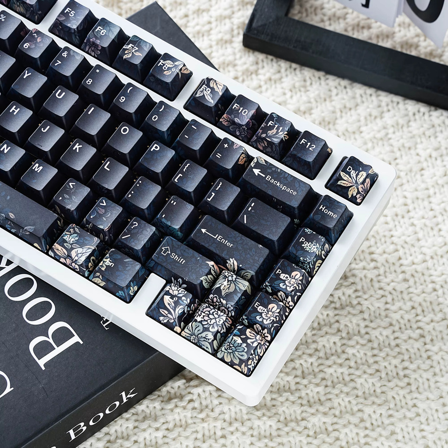 Jaycomia PBT-Tastenkappen mit seitlicher Beleuchtung im Cherry-Profil für mechanische Tastaturen, 131 Tasten, multilingual (Deutsch, Spanisch, Arabisch, Französisch, Russisch, Koreanisch) - Bild 4