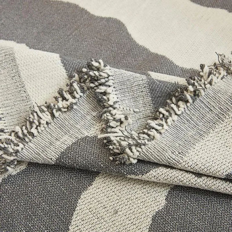 Sofadecke mit geometrischem Aufdruck aus Chenille in Lichtgrau, Mehrzweck-Möbelschutzbezug für dein Wohnzimmer, B/T: 180 x 130 cm - Bild 2