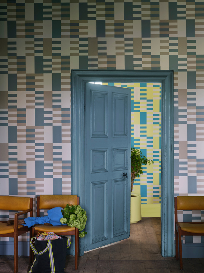 Farrow & Ball Tapete Check in Au Lait/Sardine mit geometrischem Bauhaus-Muster - Bild 1