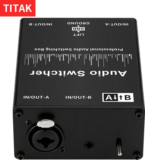 TITAK XLR Symmetrischer Audio-Quellumschalter in Schwarz mit 2 Eingängen und 1 Ausgang oder 1 Eingang und 2 Ausgängen als Manueller Selektor für Mikrofon, Soundkarte und Mixer - Bild 1
