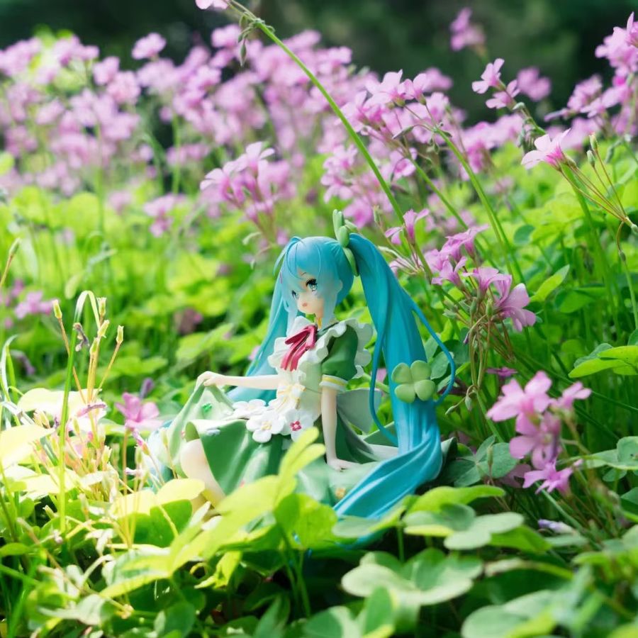 Süße Anime-Figur Feen-Mädchen als sitzende Actionfigur aus PVC, Multicolor, Höhe: 15 cm - Bild 5