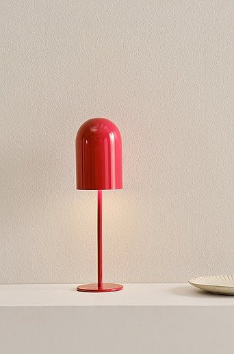 Jotex ARA Tischlampe LED tragbar aus Metall in Rot, dimmbar und mit Touch-Funktion - Bild 1