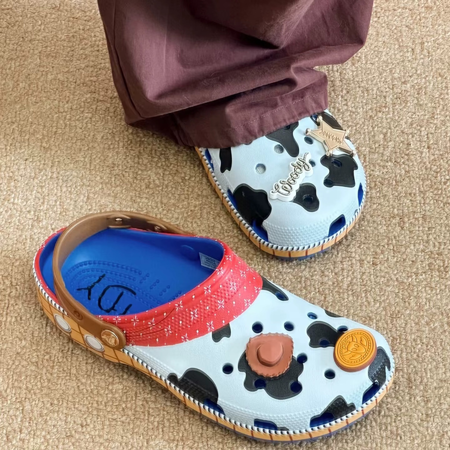 Hot Toys Woody Klassische Clogs mit Zubehör, Sandalen, Kunststoff - Bild 4