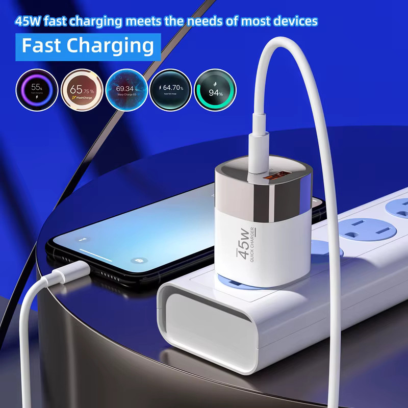 Lenovo Multi-Port 45W Ladegerät mit USB-A und USB-C, QC3.0 Schnellladegerät PD20Q, weißer Netzadapter für iPhone und iPad - Bild 3