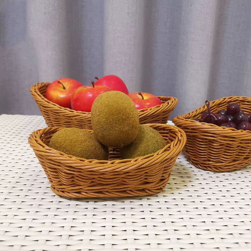 Ovaler Servierkorb aus gewebtem Rattangeflecht von ACRDDK in Braun für Brot, Obst und Gemüse - Bild 5