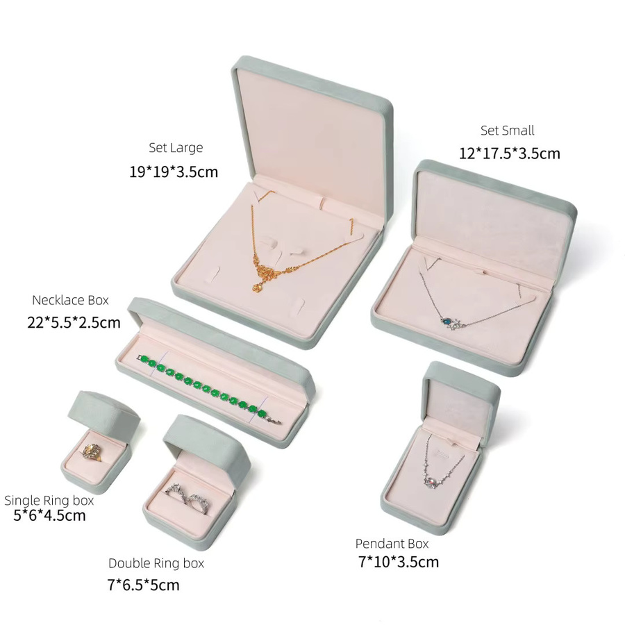 Luxuriöse Schmuckbox aus grünem Samt für Ringe, Halsketten, Armbänder und Ohrringe - Bild 1
