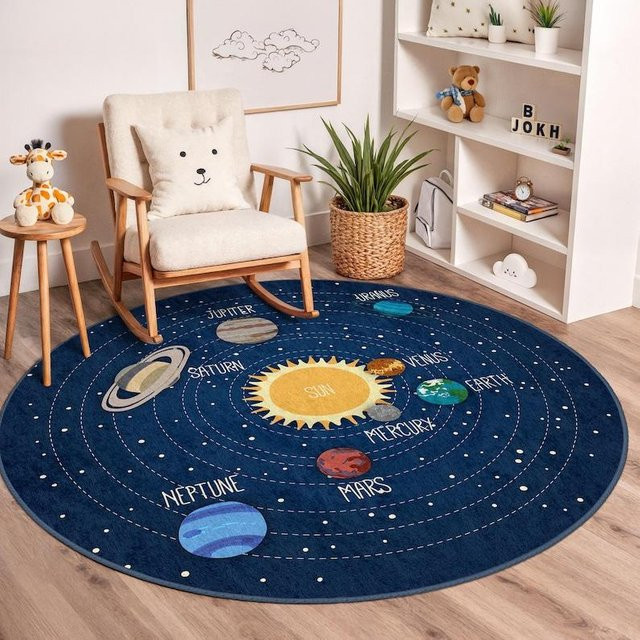 Runder Sonnensystem Kinderteppich von ZbrFifteen in Blau mit Weltraum-Motiv, Durchmesser: 150 cm - Bild 1