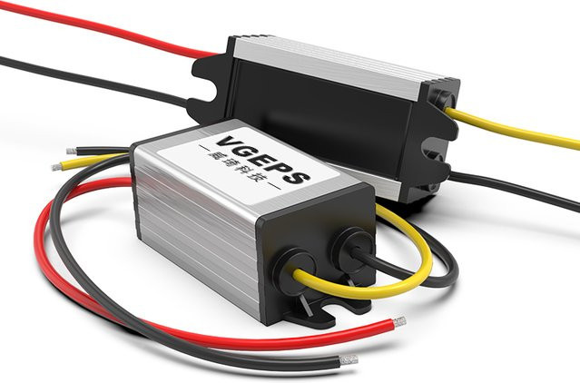 VGEPS DC-DC Step-Down-Modul Automotive Regulator Stromwandler 12V-72V zu 5V in Silber - Bild 1