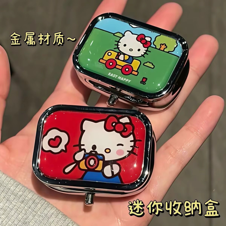 Bandai Crayon Shin-chan und Hello Kitty Metall-Aufbewahrungsbox als niedliche Cartoon Pillendose und Schmuckbox - Bild 2
