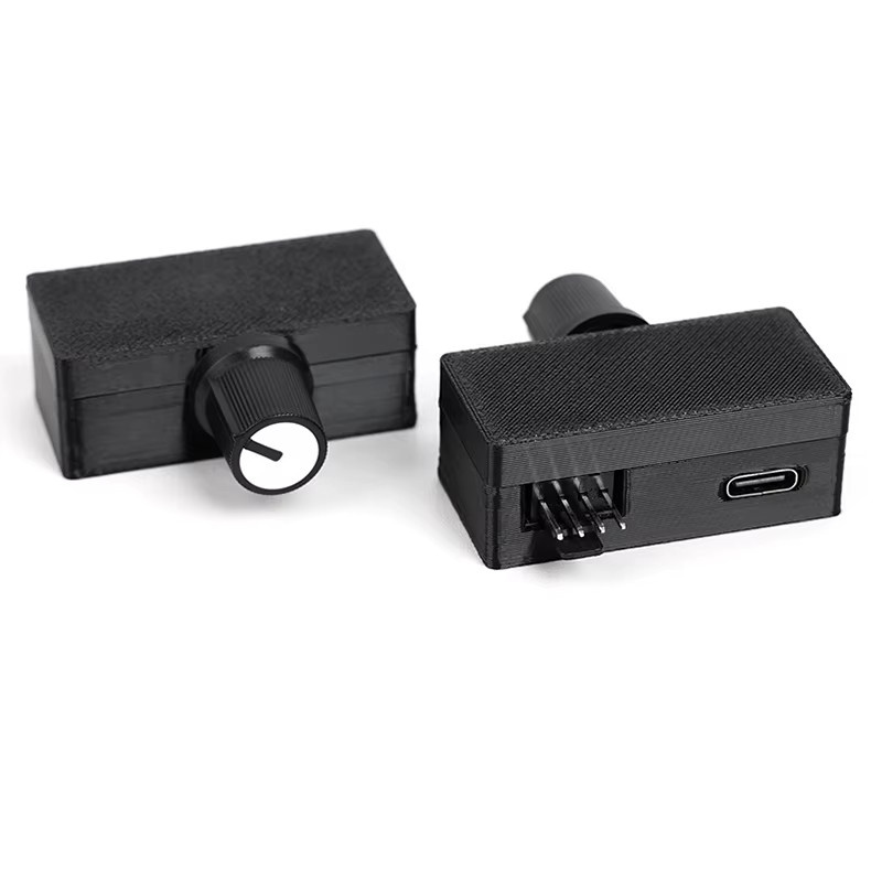 OULLX 4-poliger PWM-Lüftergeschwindigkeitsregler mit USB auf Typ-C Stromversorgung in Schwarz für DIY-Wasserkühlung und Wasserpumpen-Konverter-Adapter - Bild 4