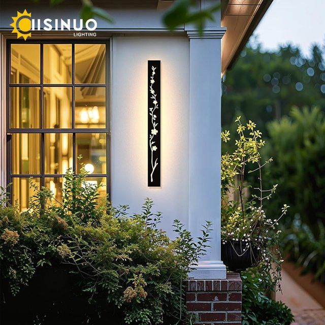 IISINUO LED-Wandleuchte aus Edelstahl in Schwarz mit Pfirsichblumenmuster, IP67 wasserdicht, wandmontiert - Bild 1