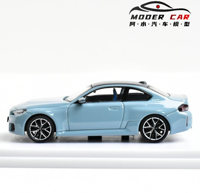 Howie M2 Awesome G87, Druckguss-Modellauto, 1:64 - Bild 1